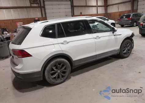 2022 Volkswagen Tiguan 2.0T Se из США, поврежденный, VIN 3VV2B7AXXNM157144